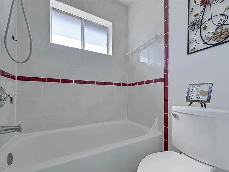 10431 Odessa Dr — Photo 26