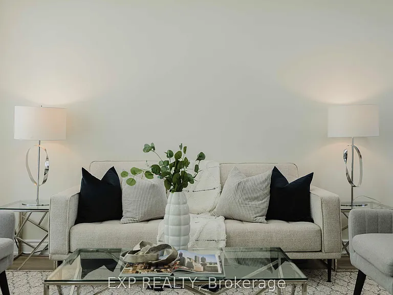 78 Woodfern Dr — Photo 9