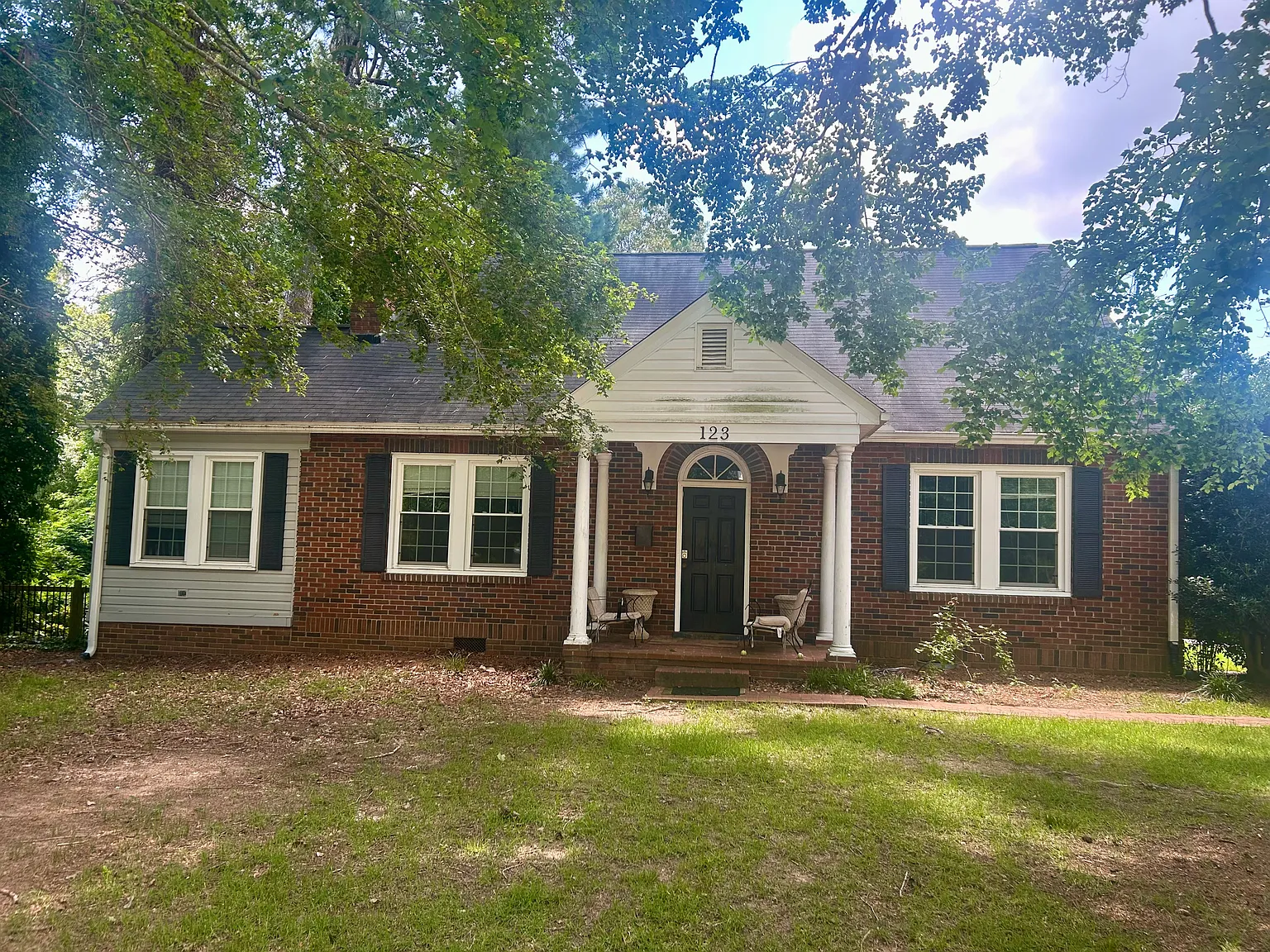 3 bed, 2000 sqft, $640 — Photo 3