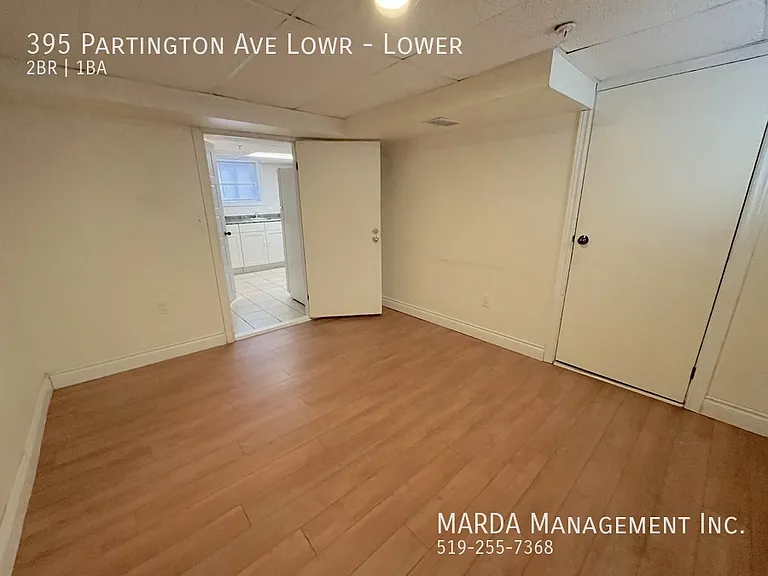395 Partington Ave #LOWER — Photo 12