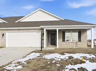 1010 Butler Lake Ct, Fort Wayne, IN