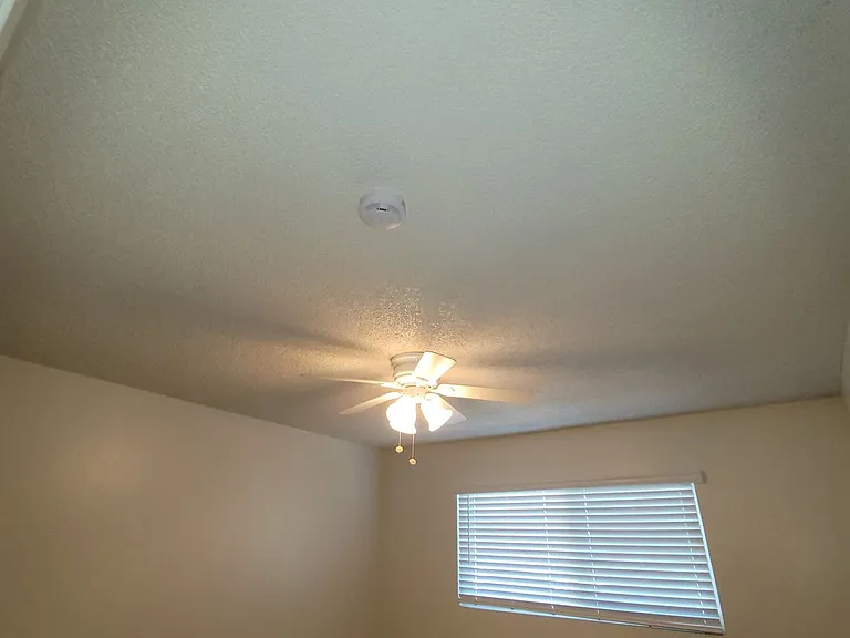 4949 N Gearhart Ave — Photo 7