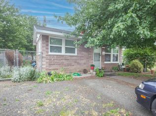 613 7th St, Clarkston, WA 99403