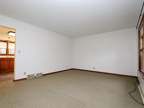 4th image of 7035 135th Ave NE