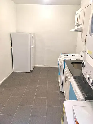 Rented by New York Residence | media 25