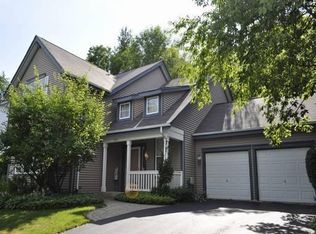 3300 Country Ln, Waukegan, IL 60087