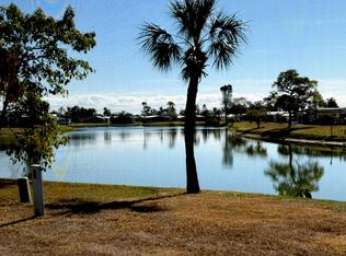 7711 Lakeshore Dr, Ellenton, FL 34222