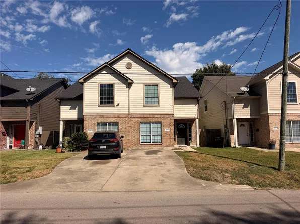 4321 Stassen St, Houston, TX 77051