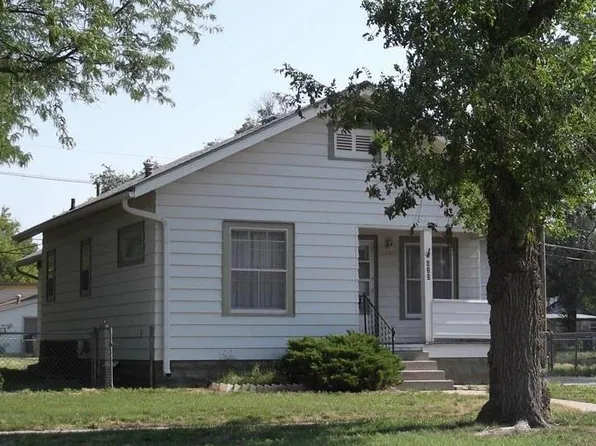 620 W 11th Ave, Hutchinson, KS 67501
