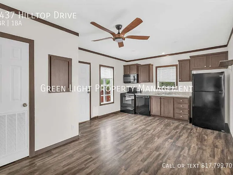 9437 Hilltop Dr — Photo 4