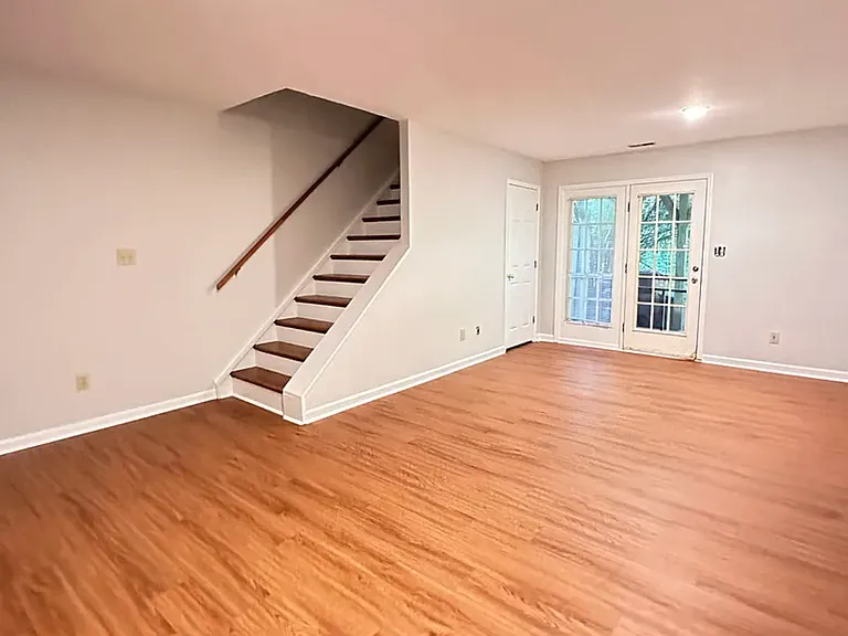 268 Beechtree Dr — Photo 11