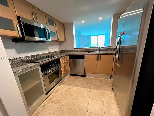 2101 Brickell Ave #401 — Photo 10