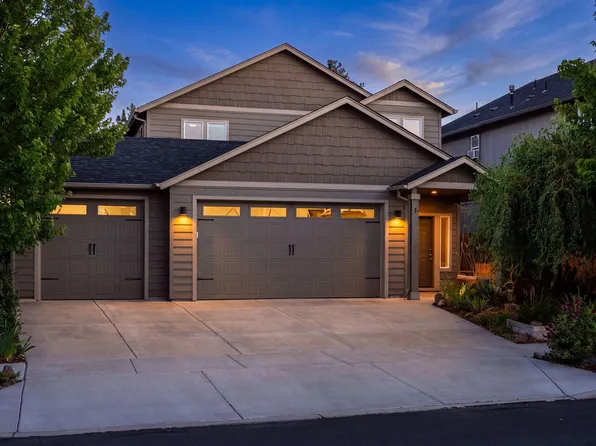 21241 SE Golden Market Ln, Bend, OR 97702