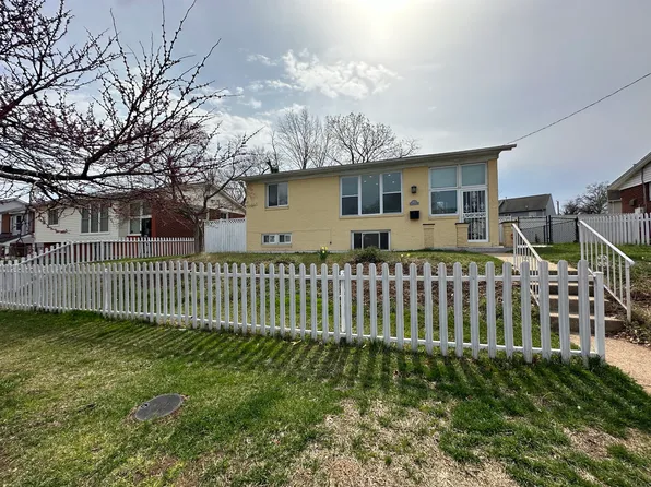 4625 Hanna Pl SE, Washington, DC 20019