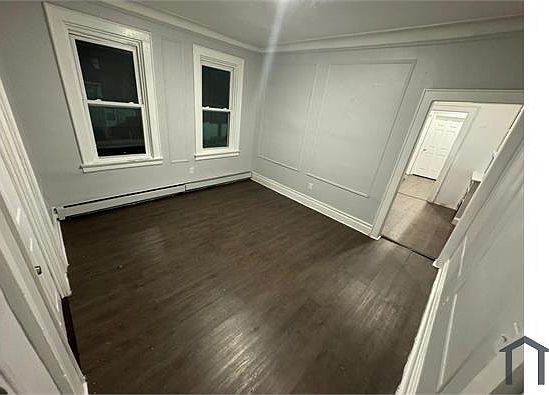 2nd image of 29 Essex St APT 2L