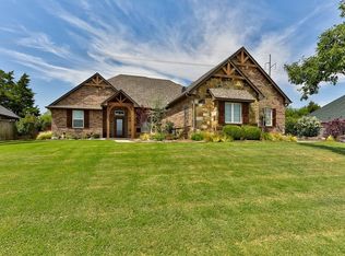 9405 Cara Ln, Yukon, OK 73099