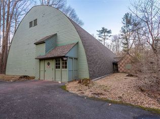 15 Lloyd Point Dr, Huntington, NY 11743