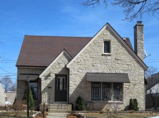 3942 S 1st Pl, Milwaukee, WI 53207