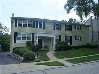 2nd image of 3745 Ashworth Dr