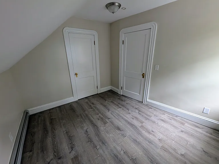 35 Sessions St #3D — Photo 6