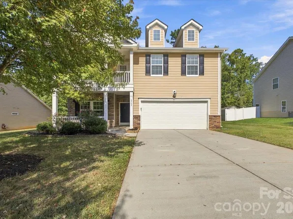 3724 Martele Dr, Mint Hill, NC 28227