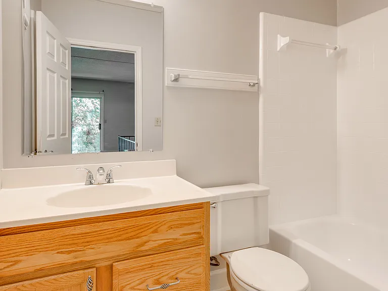 112 Sweetland Dr #3 — Photo 13