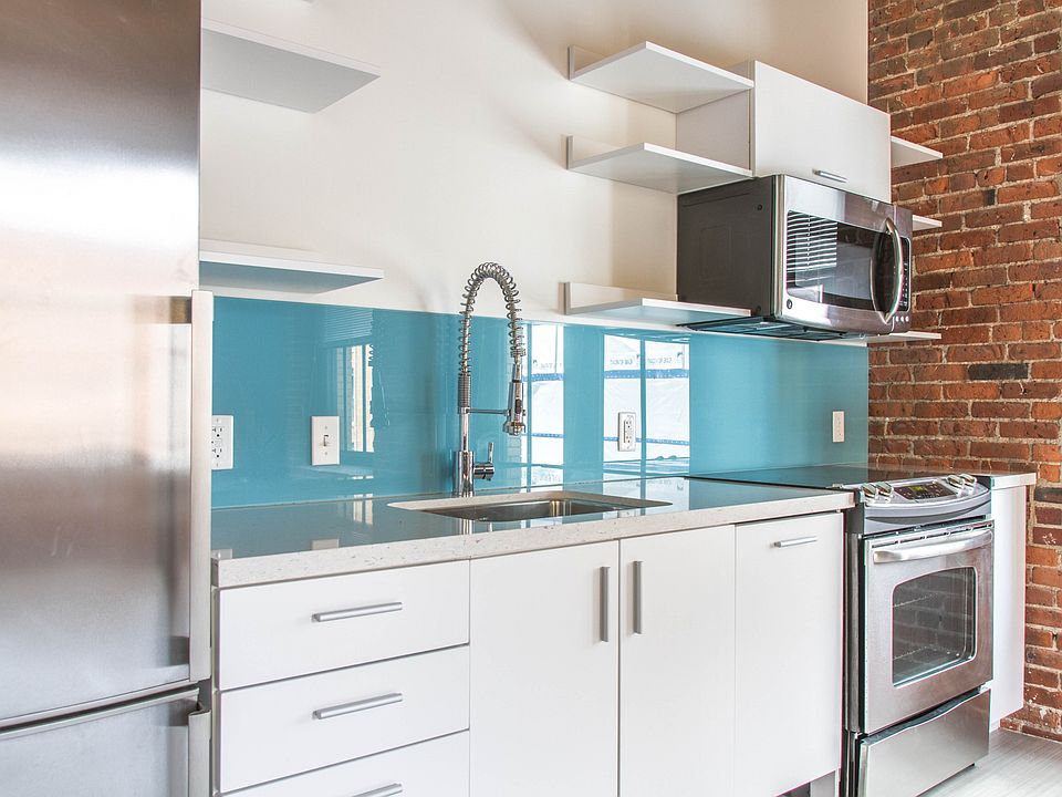 Modern Kitchen