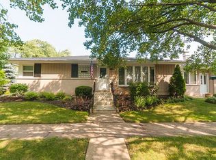 8603 N Oriole Ave, Niles, IL 60714