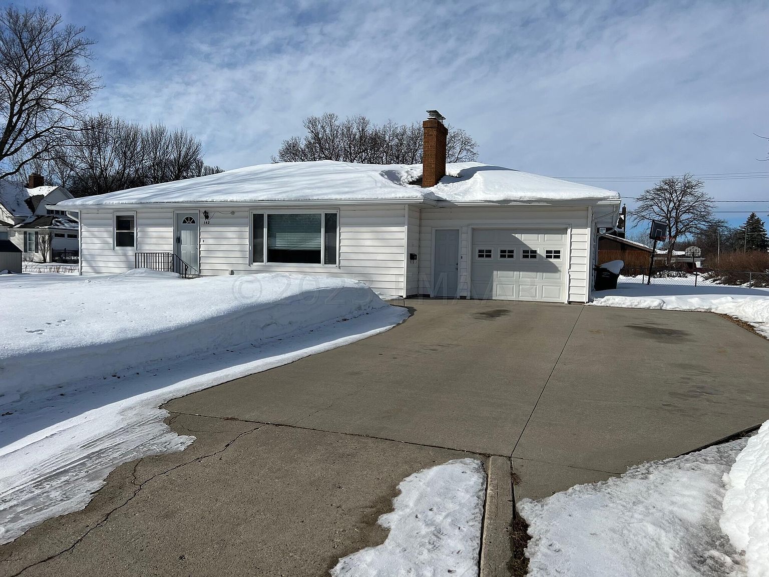 142 10th Ave N, Casselton, ND 58012 Zillow