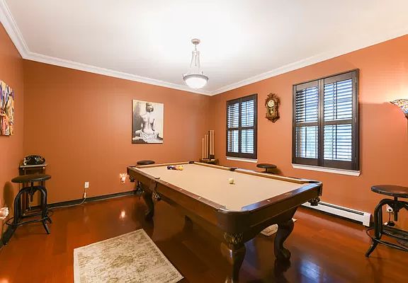 2nd image of 1058 Lafayette Ave