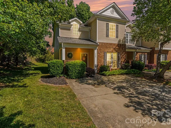 1309 Anthem Ct, Charlotte, NC 28205