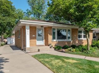 971 S Saylor Ave, Elmhurst, IL