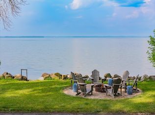 W7742 Lamp Rd, Fort Atkinson, WI 53538