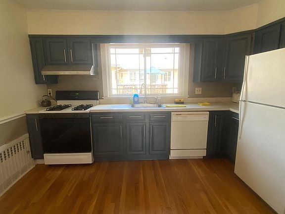 4th image of 60-62 Cloverdale Rd