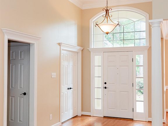 2nd image of 30268 Scotch Pine Ct