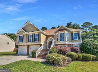 111 Brooks Cir, Hampton, GA 30228