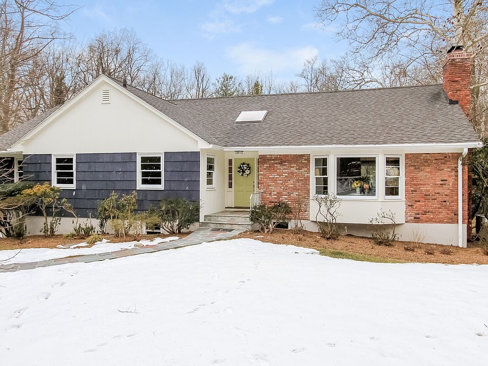 1st image of 180 Hillair Cir