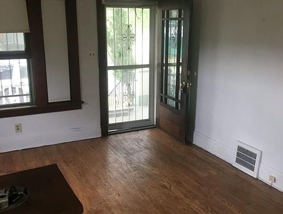2nd image of 12901 Soika Ave