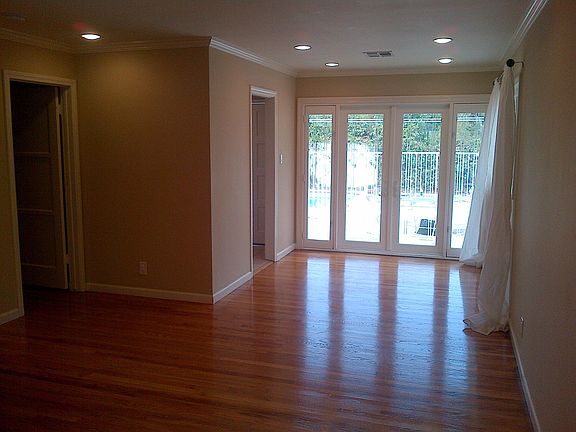 5th image of 6506 Mary Ellen Ave