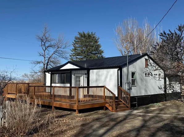 157 N Big Horn St, Byron, WY 82412