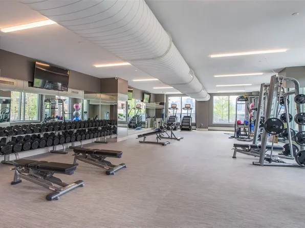 9 Avenue At Port Imperial image 44 of 47