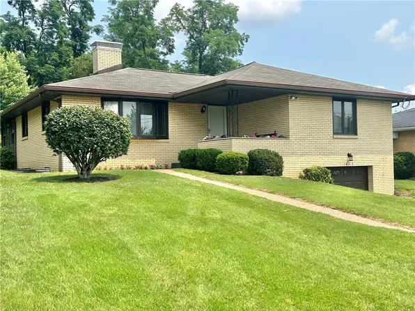 1873 Virginia Via, Washington, PA 15301