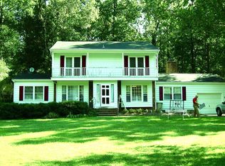 631 Tinkerbell Rd, Chapel Hill, NC 27517