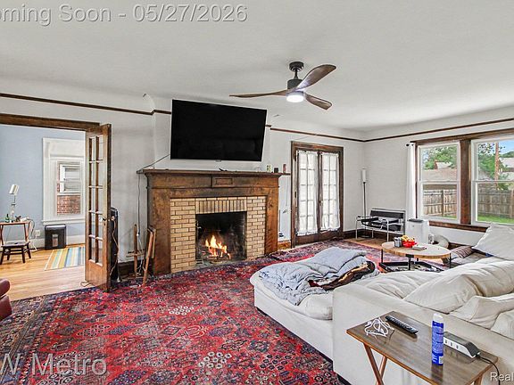 4th image of 18844 Bretton Dr