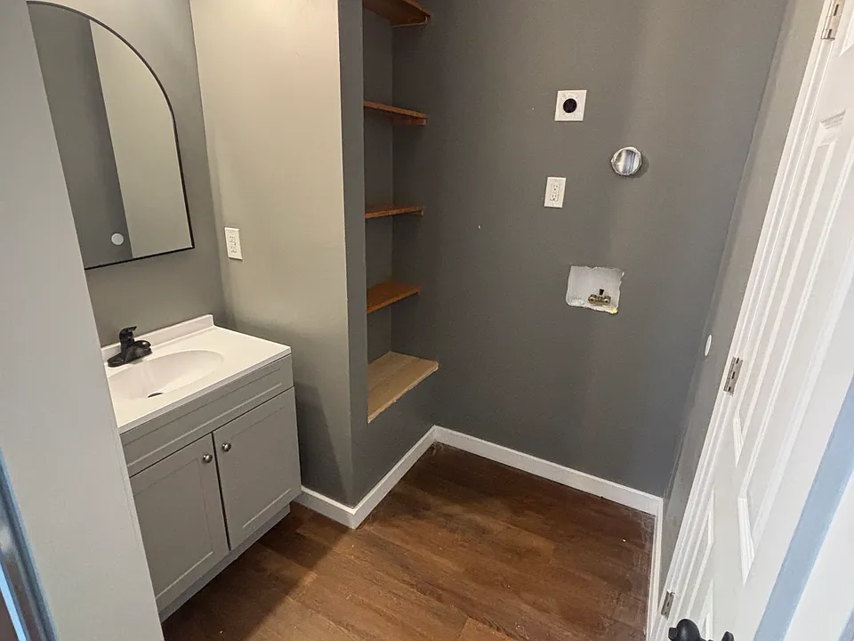 641 Broadway #1B