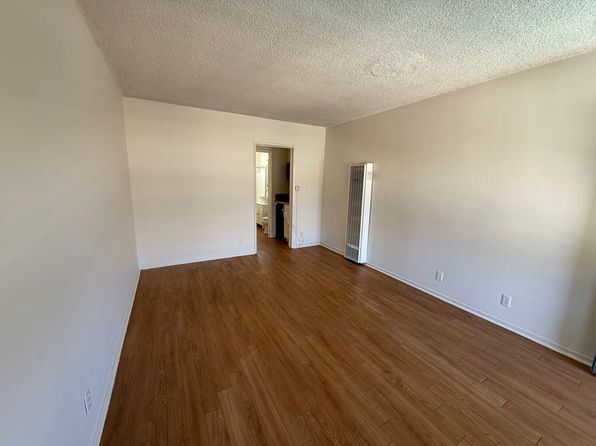 1507 Federal Ave #16A
