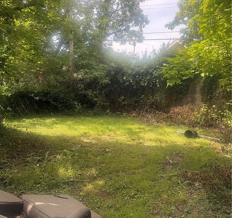 2nd image of 3702 E 104th St