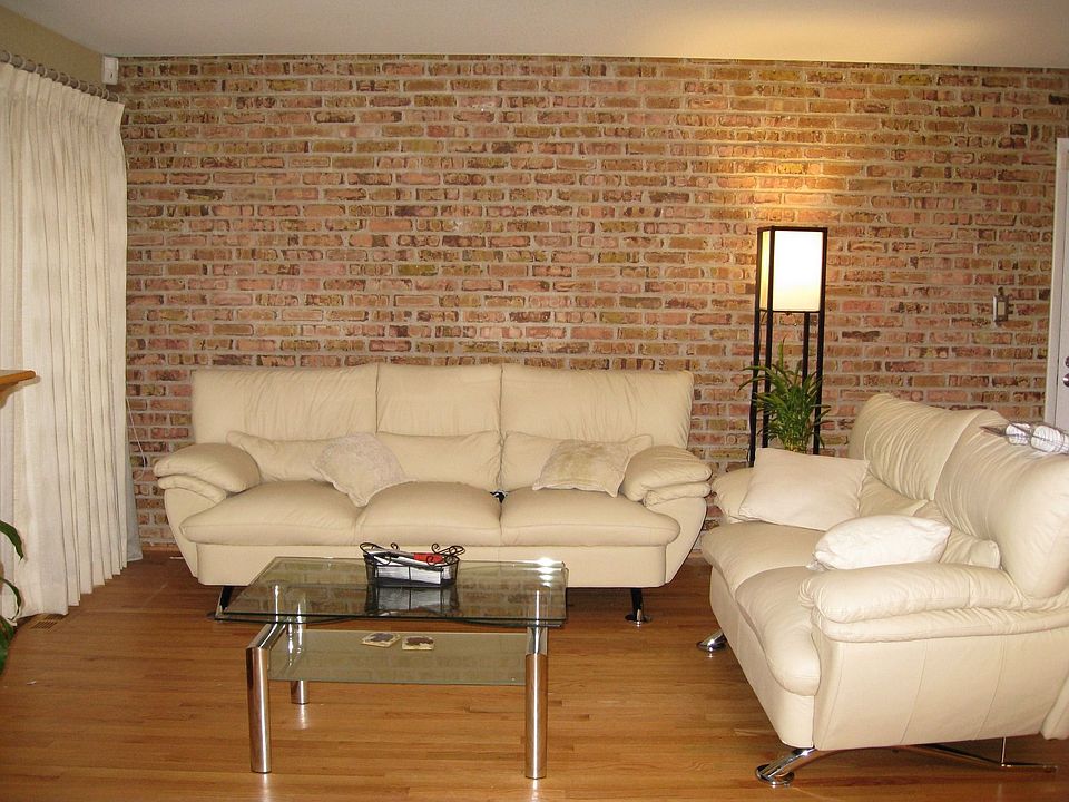 1st image of 320 Sheridan Dr APT 1D