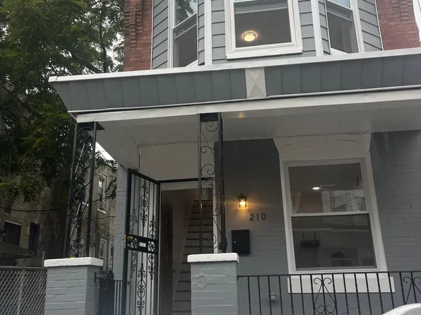 210 Ramsey St, Philadelphia, PA 19139