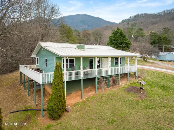 3401 Barber Way, Sevierville, TN 37862